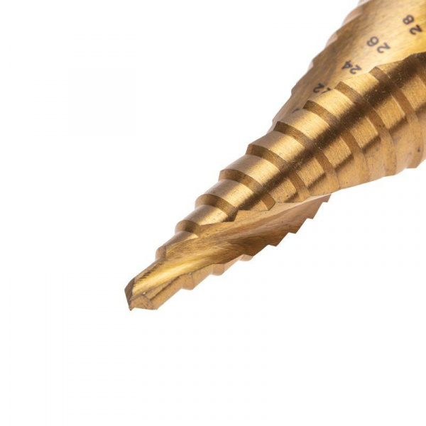 Сверло ступенчатое 6-8-10-12-14-16-18-20-22-24-26-28-30мм Р6М5 ТИТАН трехгр. хвостовик Kranz KR-12-6616